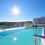 Apartment Bernard With Shared Pool